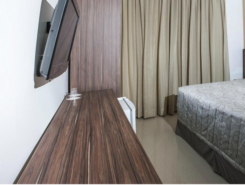 בטים Hotel Abba Uno מראה חיצוני תמונה